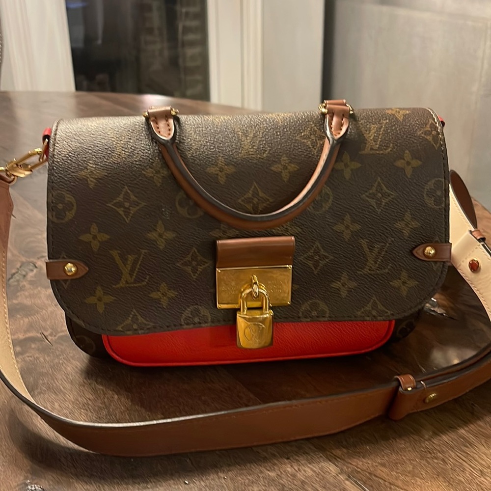 Red & monogram Louis Vuitton crossbody